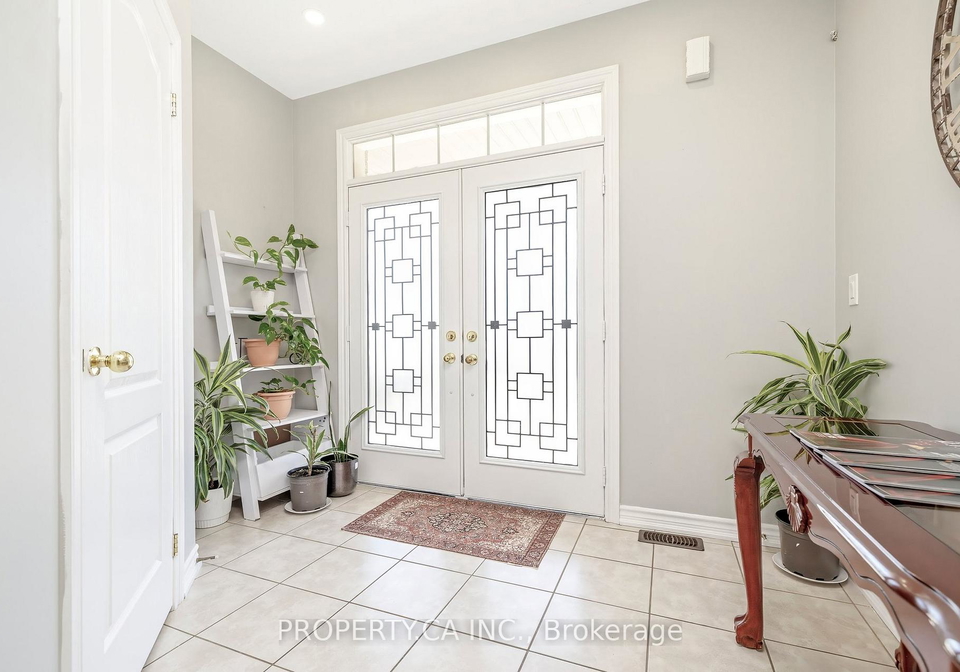 211-mclaughlin-avenue-milton-ontario-w13064328