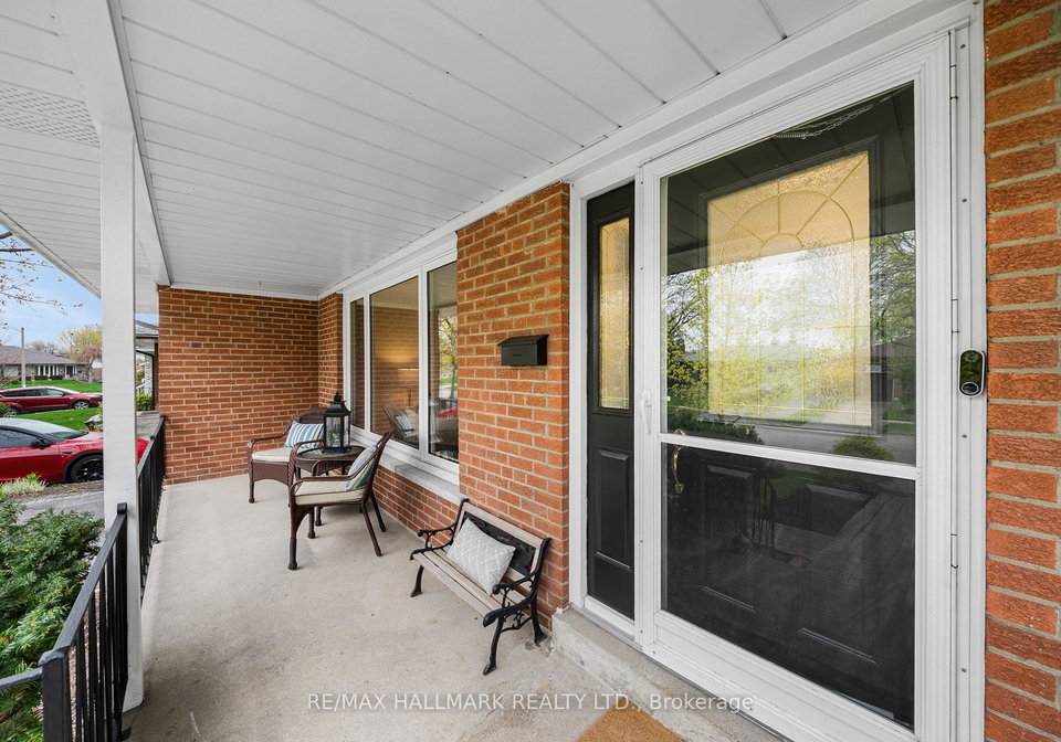 52-richland-crescent-etobicoke-ontario-w13064390