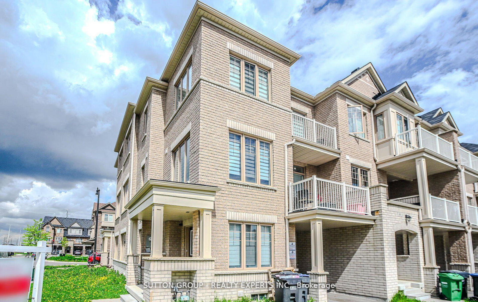 65-fruitvale-circle-brampton-ontario-w13064430