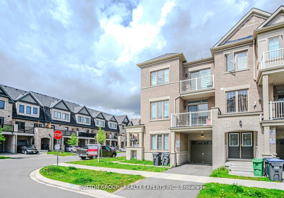 65-fruitvale-circle-brampton-ontario-w13064430