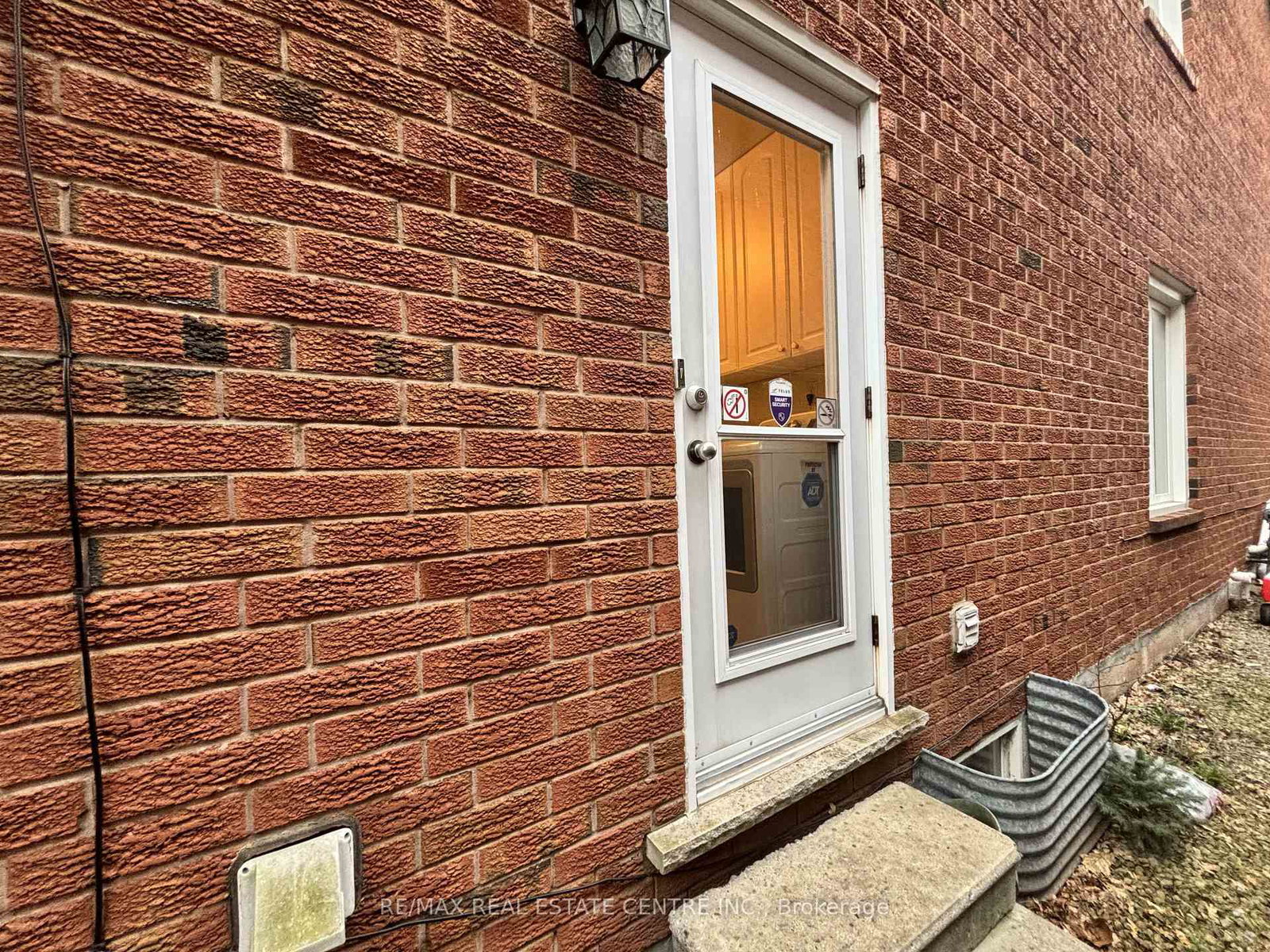 1400-greenbriar-drive-oakville-ontario-w13064442
