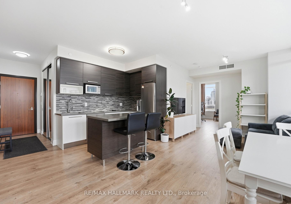 36-park-lawn-road-etobicoke-ontario-w13064516