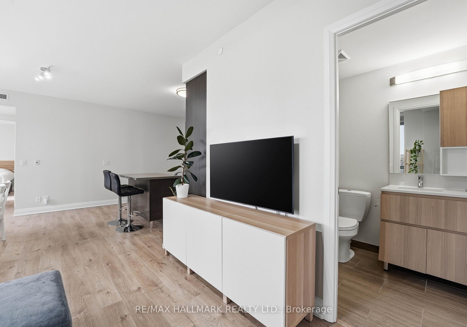 36-park-lawn-road-etobicoke-ontario-w13064516