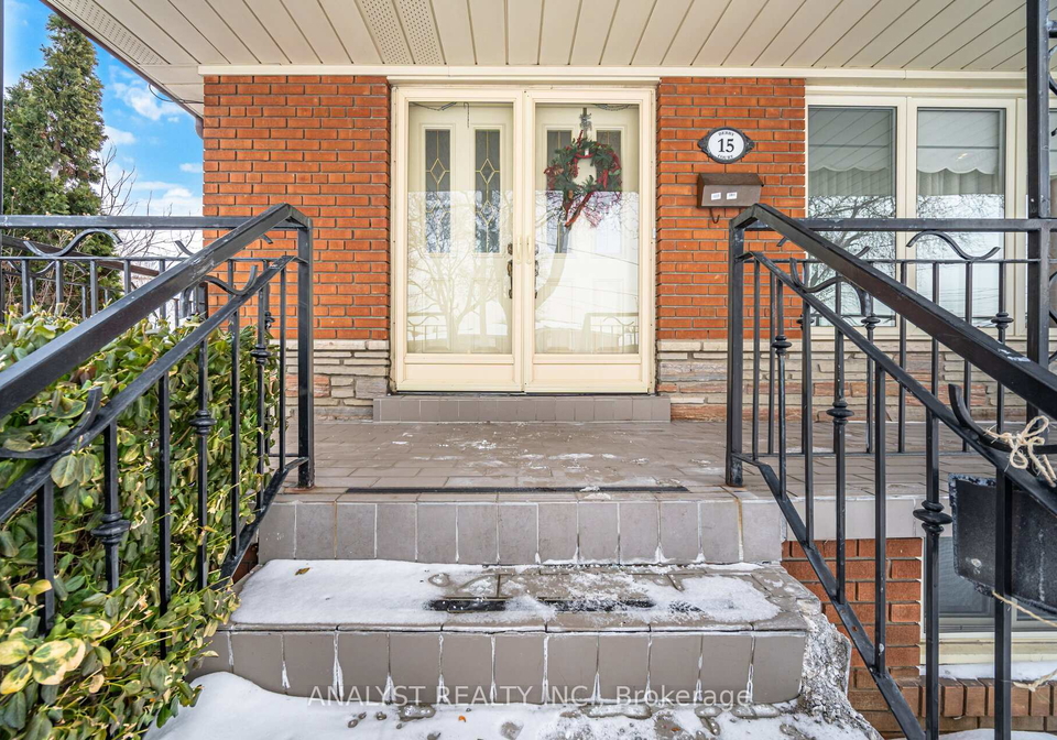 15-debby-court-north-york-ontario-w13064548