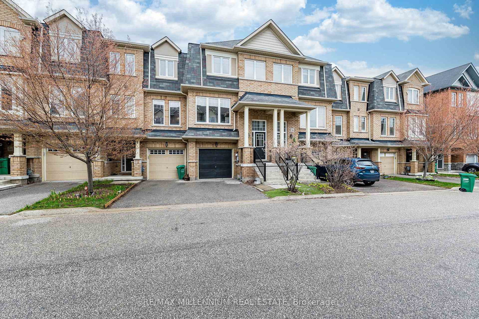 22-magdalene-crescent-brampton-ontario-w13064632