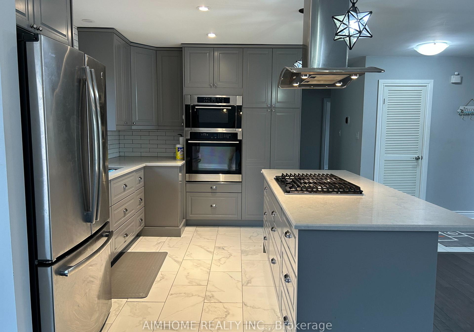 2415-edith-avenue-burlington-ontario-w13064892