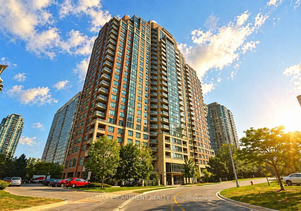 156-enfield-place-mississauga-ontario-w13064984