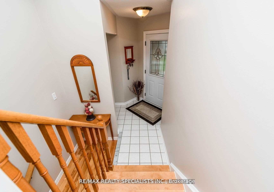 14-arjay-trail-brampton-ontario-w13065024