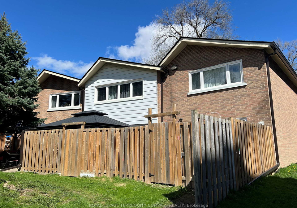 17-derrydown-road-york-ontario-w13065094