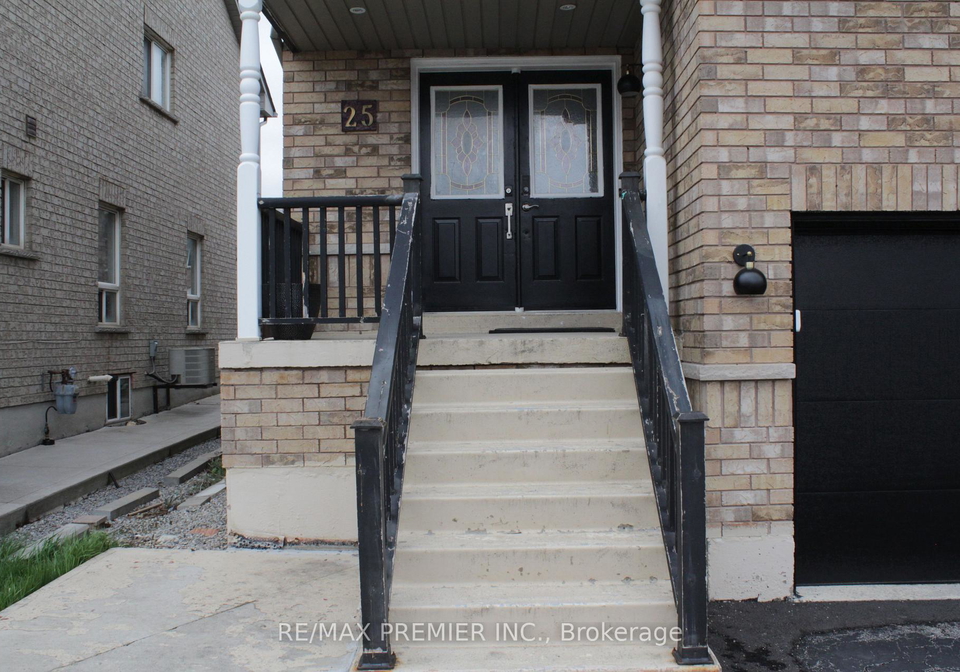 25-westbrook-avenue-brampton-ontario-w13065274