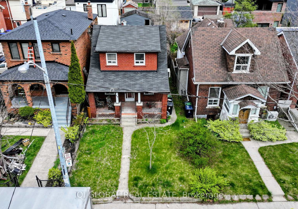 49-batavia-avenue-toronto-ontario-w13065538