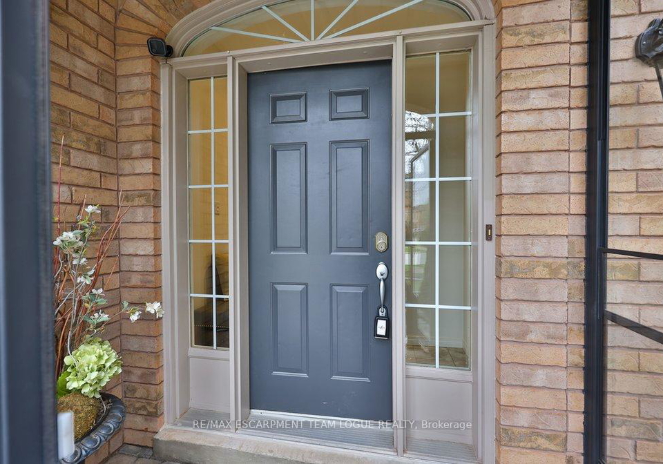 2226-arbourview-drive-oakville-ontario-w13065822