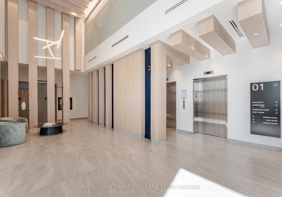 86-dundas-street-e-mississauga-ontario-w13065860