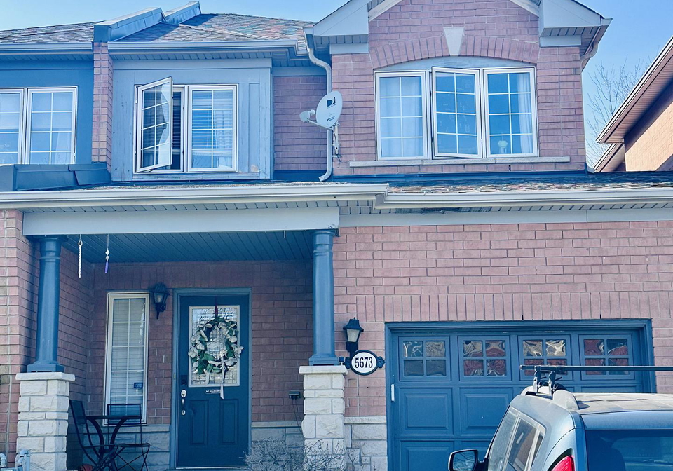 5673-flora-drive-burlington-ontario-w13066234