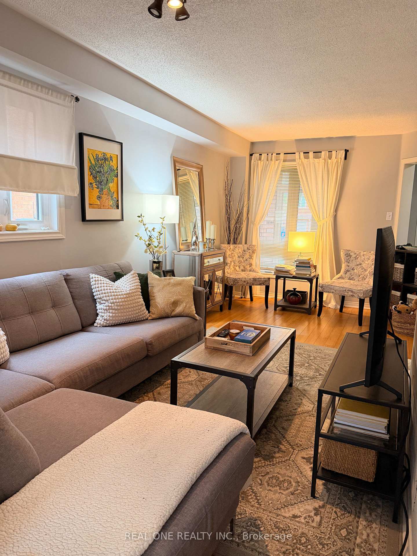 2244-dale-ridge-drive-oakville-ontario-w13066268