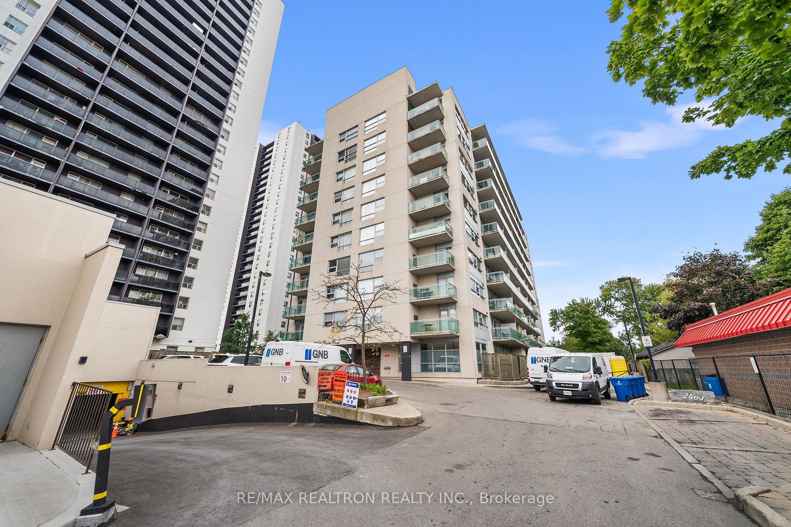 2464-weston-road-north-york-ontario-w13066504