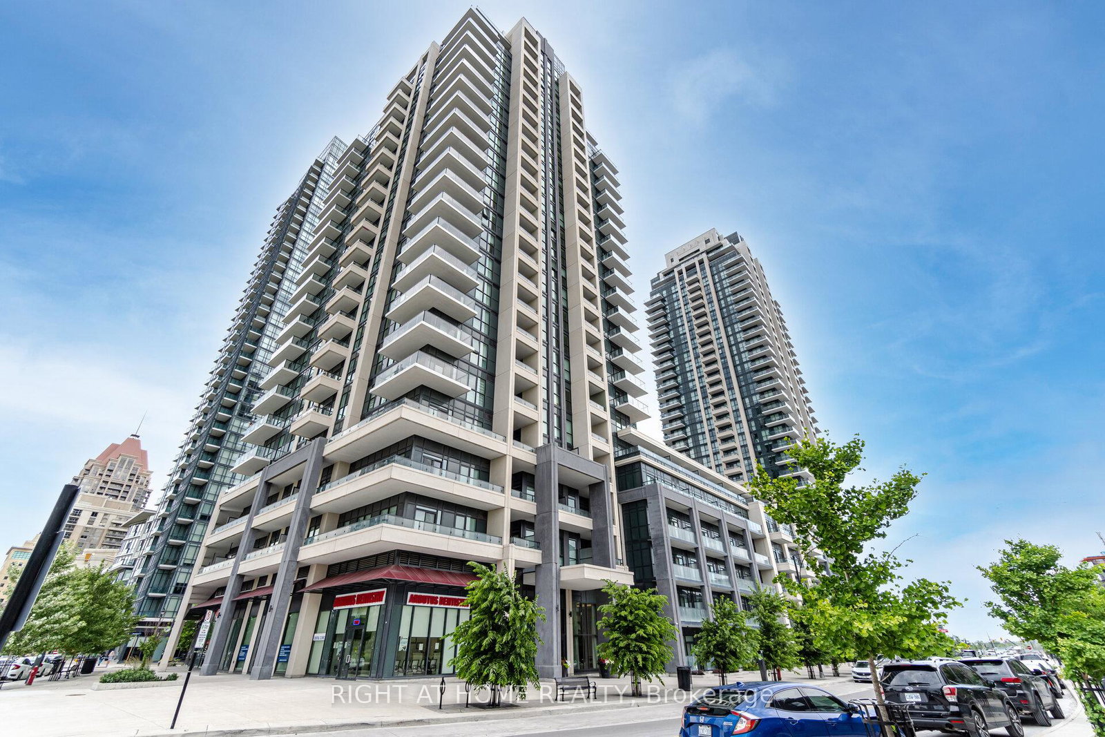 4085-parkside-village-drive-mississauga-ontario-w13066604