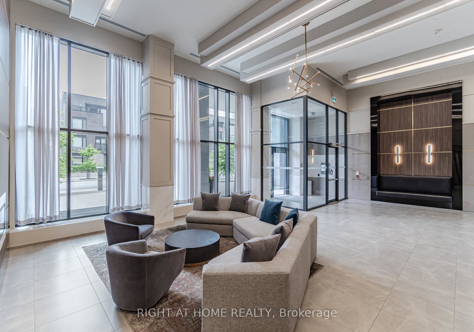 4085-parkside-village-drive-mississauga-ontario-w13066604