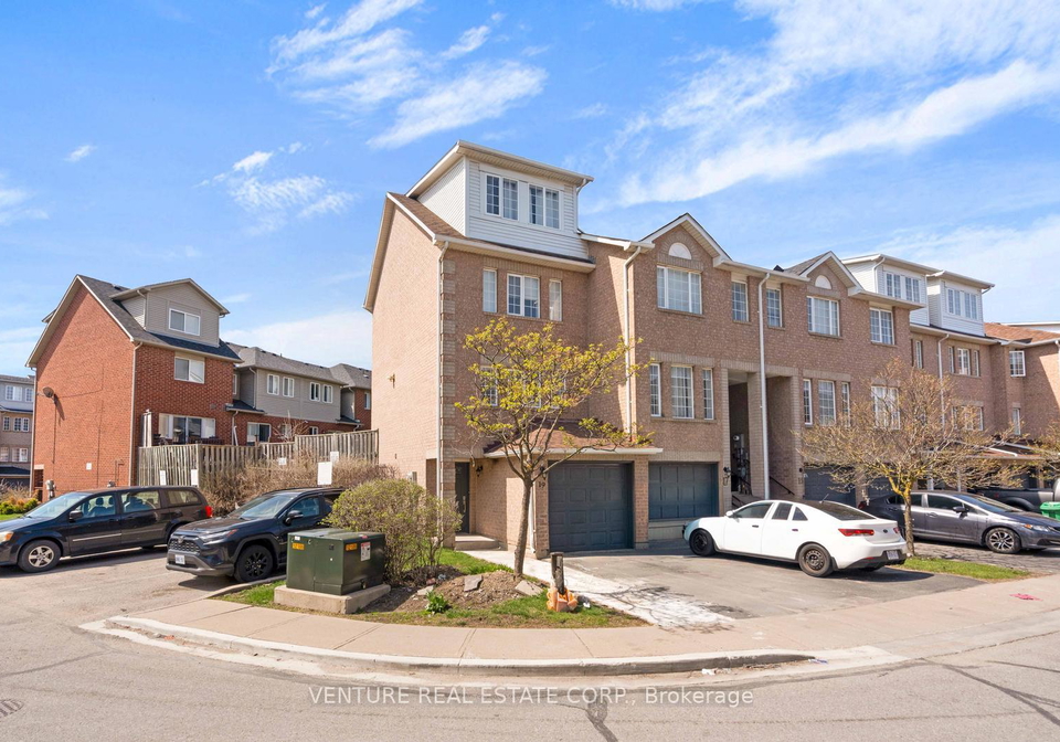 19-spadina-road-brampton-ontario-w13066728