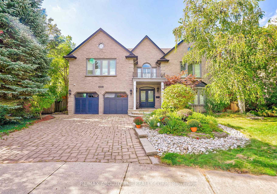 1328-king-henry-court-oakville-ontario-w13066780