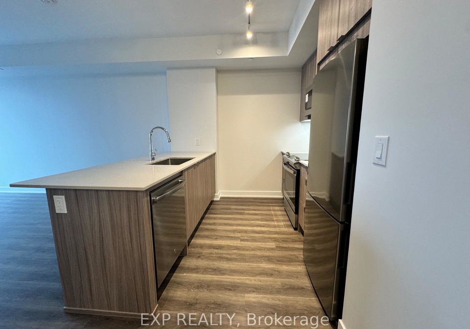 4130-parkside-village-drive-mississauga-ontario-w13066840