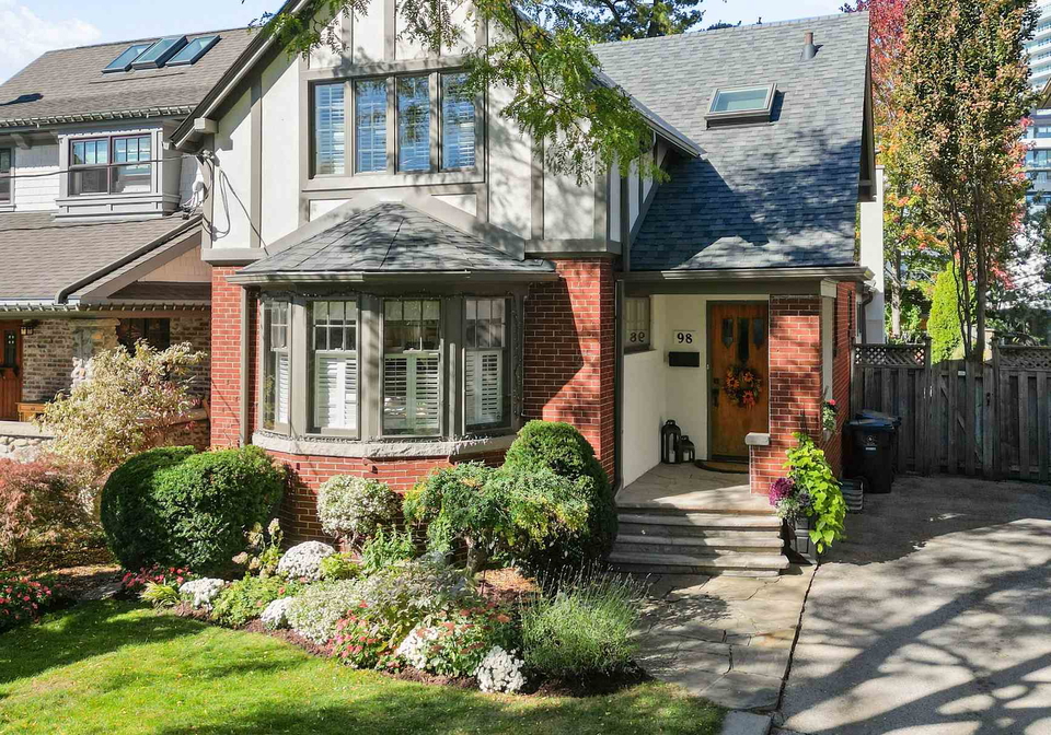 98-government-road-etobicoke-ontario-w13066952