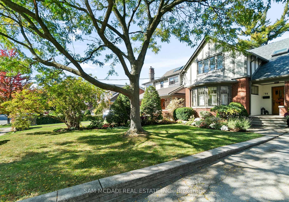 98-government-road-etobicoke-ontario-w13066952