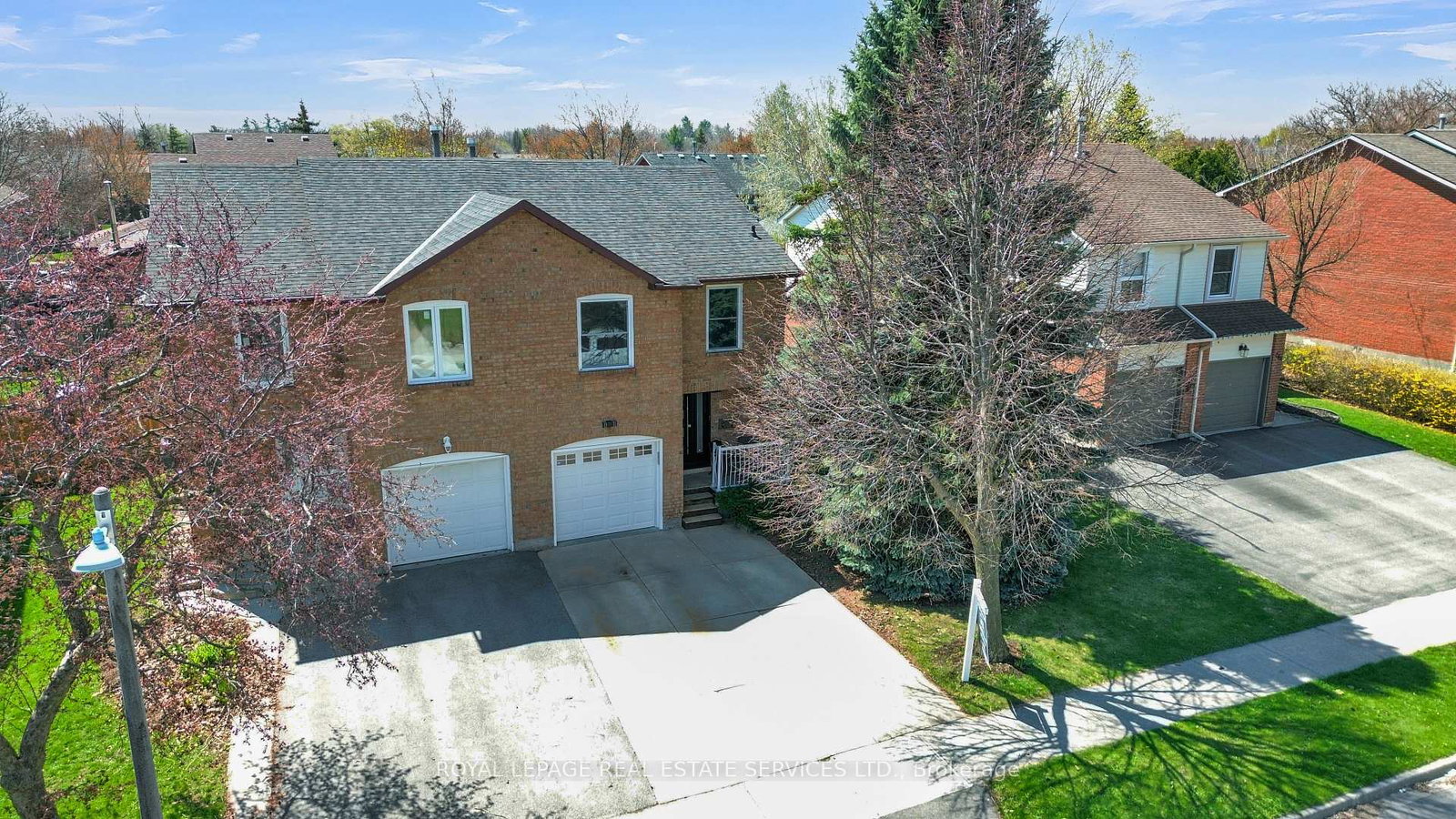 284-rimmington-drive-oakville-ontario-w13066970