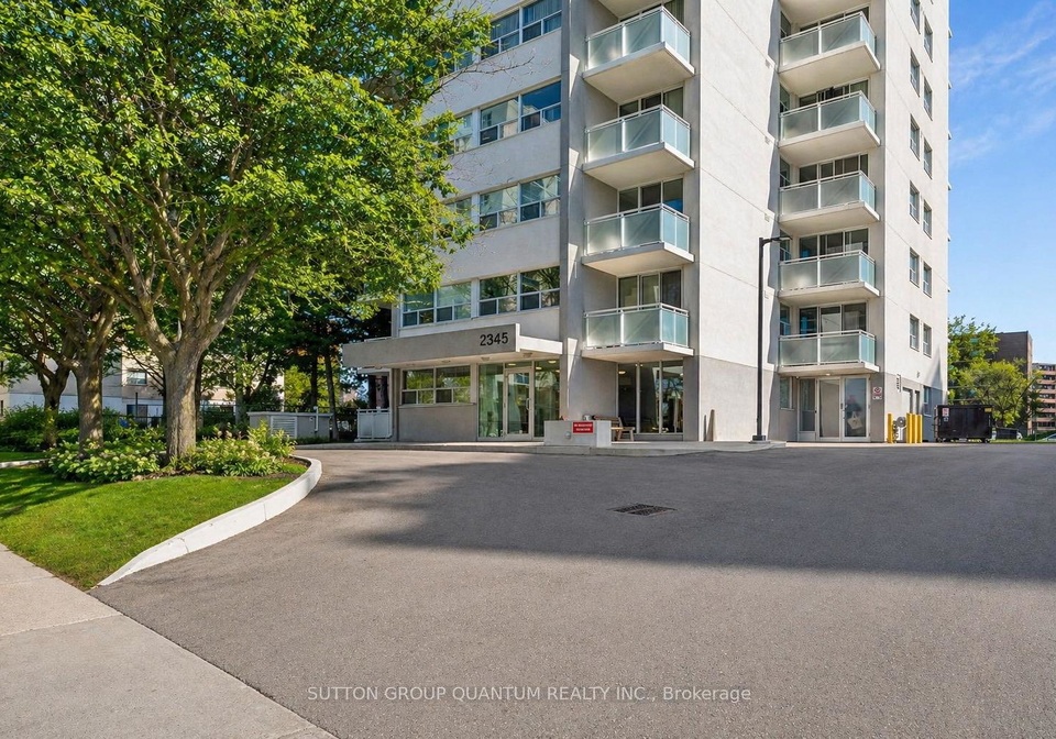 2345-confederation-parkway-mississauga-ontario-w13067080