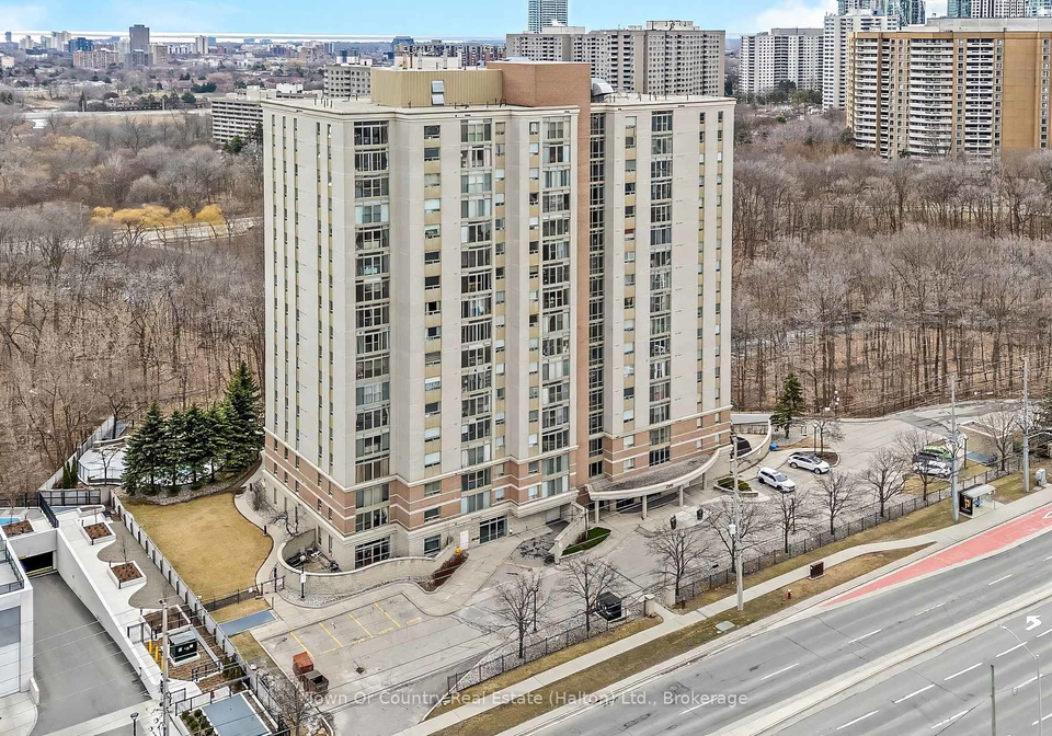200-burnhamthorpe-road-e-mississauga-ontario-w13067150