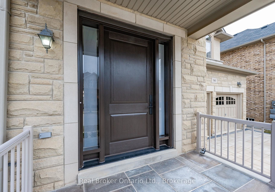 540-bridgeview-road-oakville-ontario-w13067188