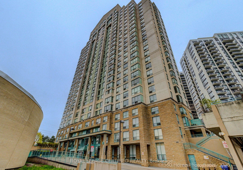 101-subway-crescent-e-etobicoke-ontario-w13067264