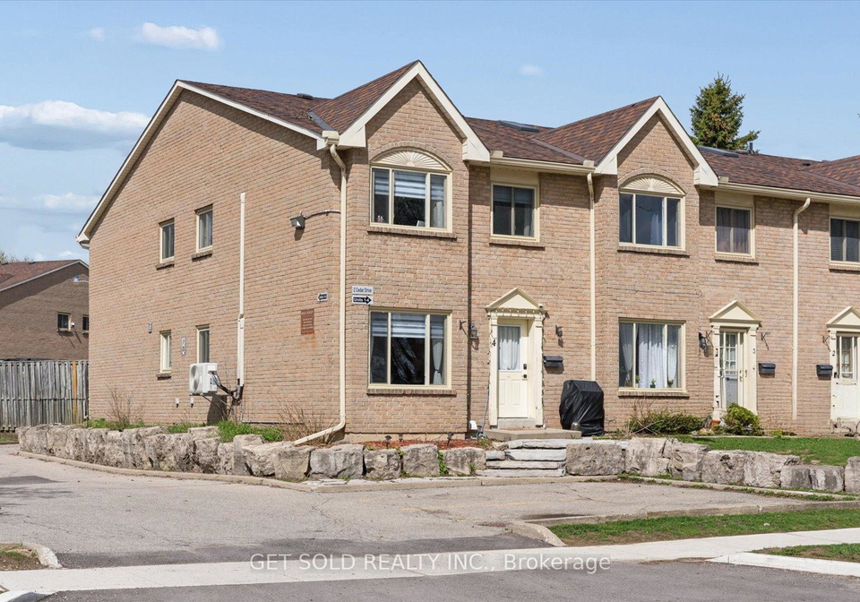 2-cedar-drive-orangeville-ontario-w13067332
