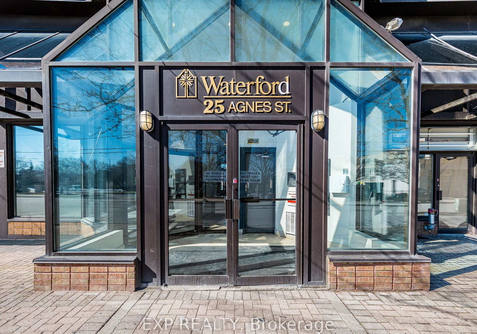 25-agnes-street-mississauga-ontario-w13067366