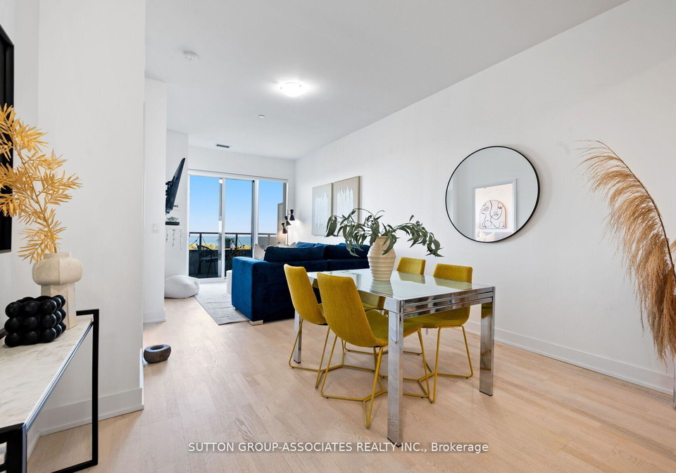 20-shore-breeze-drive-etobicoke-ontario-w13067492