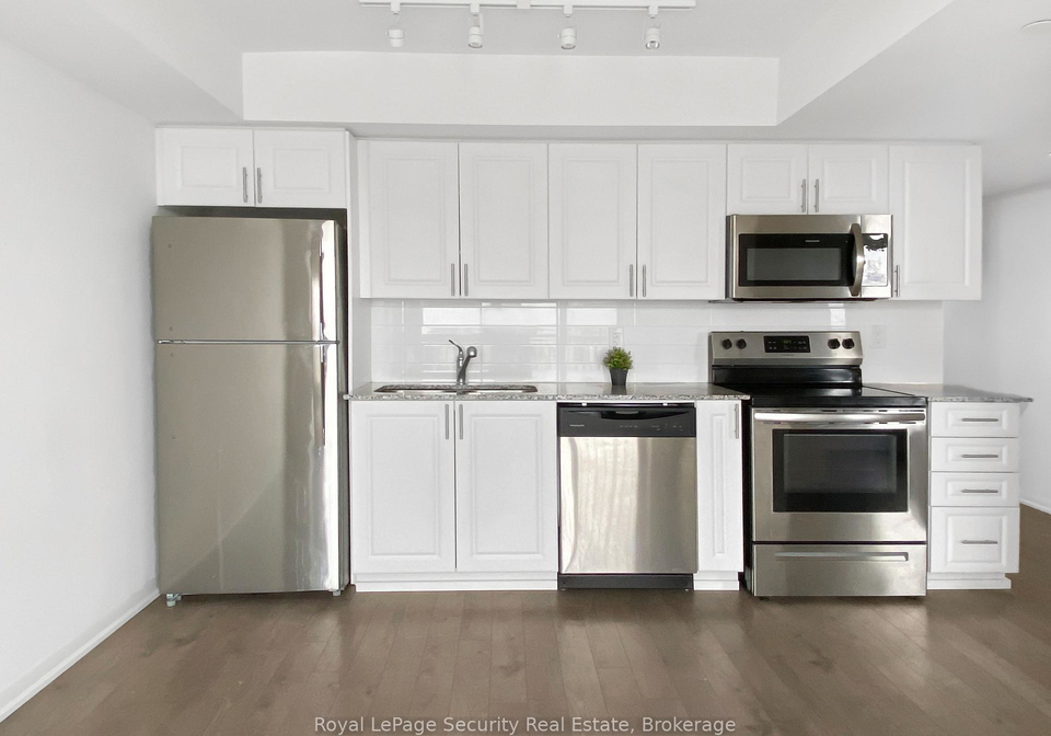 3091-dufferin-street-north-york-ontario-w13067634