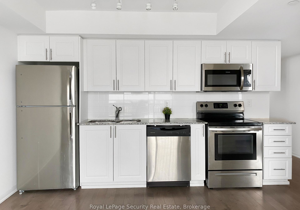 3091-dufferin-street-north-york-ontario-w13067634
