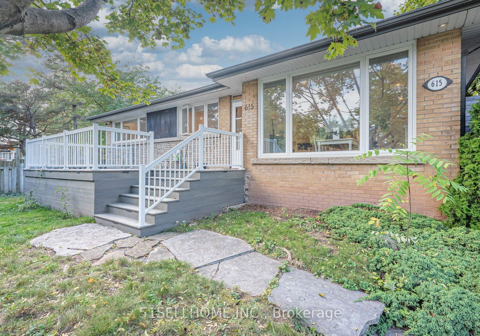 615-parkside-drive-oakville-ontario-w13067870