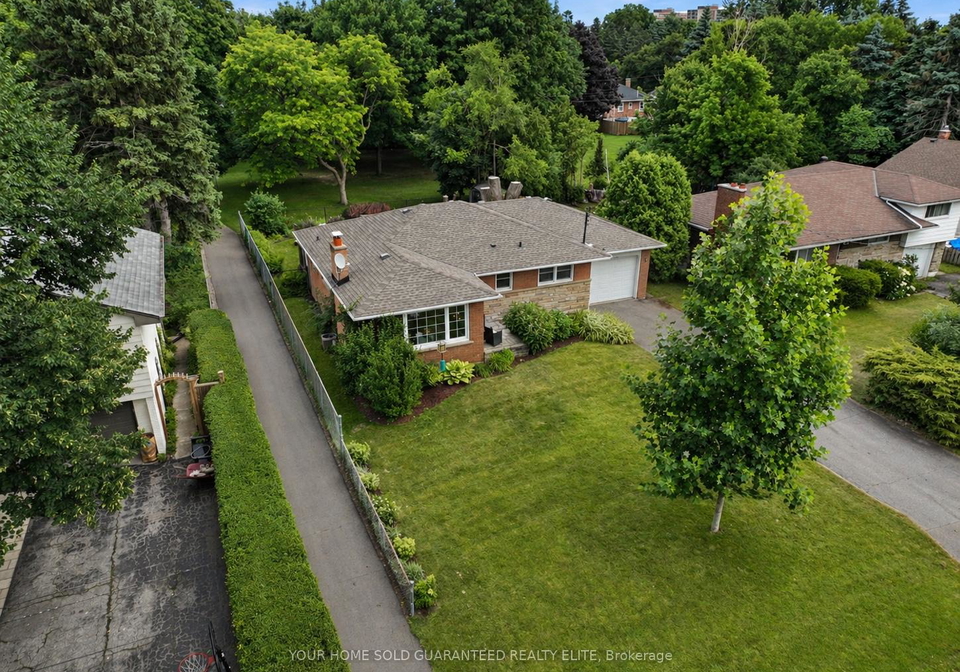 1063-maplehurst-avenue-burlington-ontario-w13068106