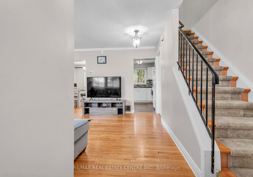 105-hansen-road-n-brampton-ontario-w13068126