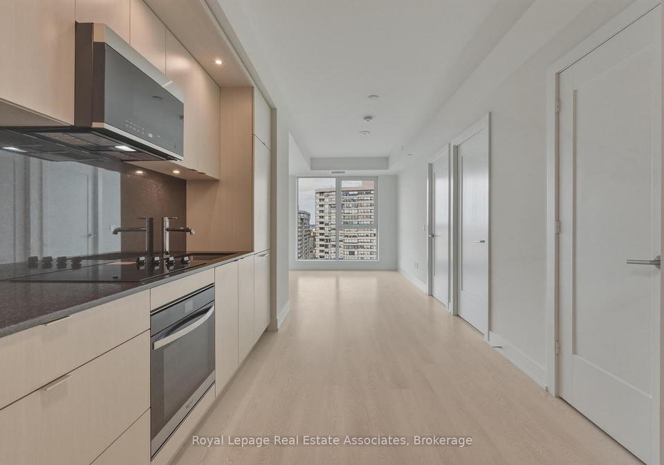 25-cordova-avenue-etobicoke-ontario-w13068134