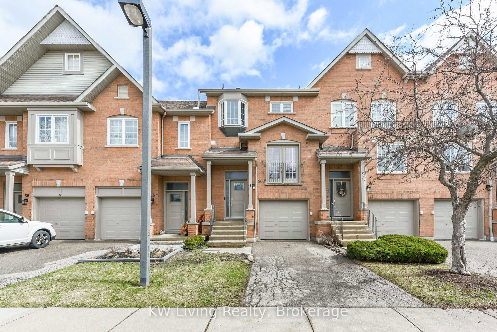 1588-south-parade-court-mississauga-ontario-w13068222