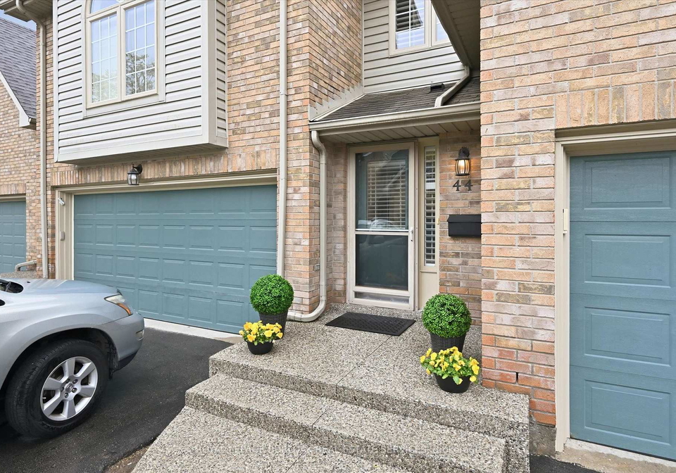 3333-new-street-burlington-ontario-w13068352