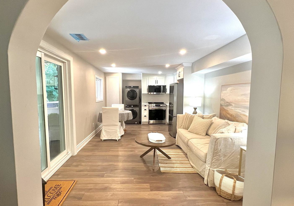 964-albertson-crescent-mississauga-ontario-w13068392