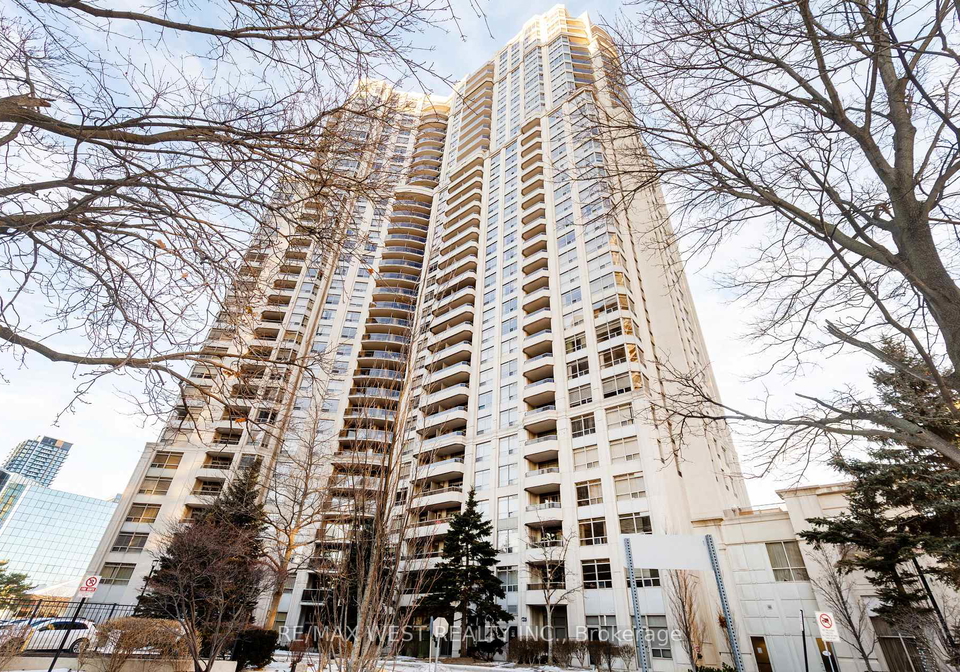 35-kingsbridge-garden-circle-mississauga-ontario-w13068564