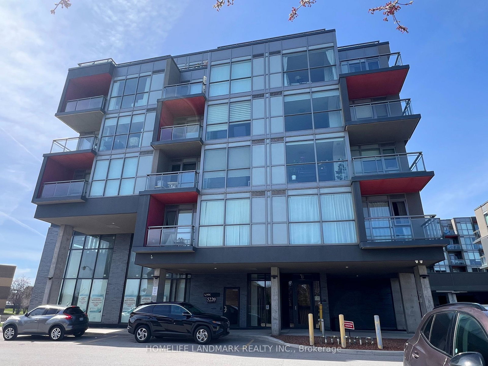 5220-dundas-street-burlington-ontario-w13068846