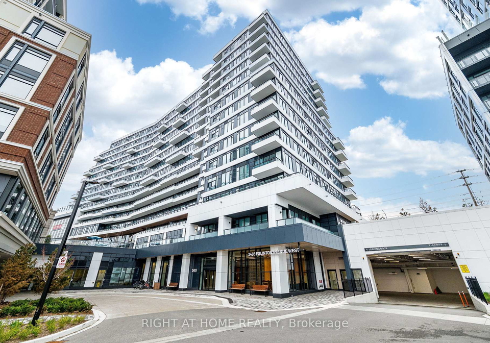 2485-eglinton-avenue-w-mississauga-ontario-w13069186