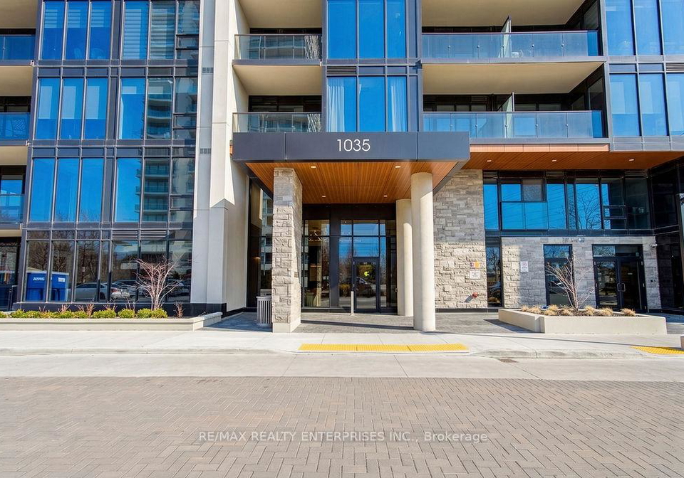 1035-southdown-road-mississauga-ontario-w13069258