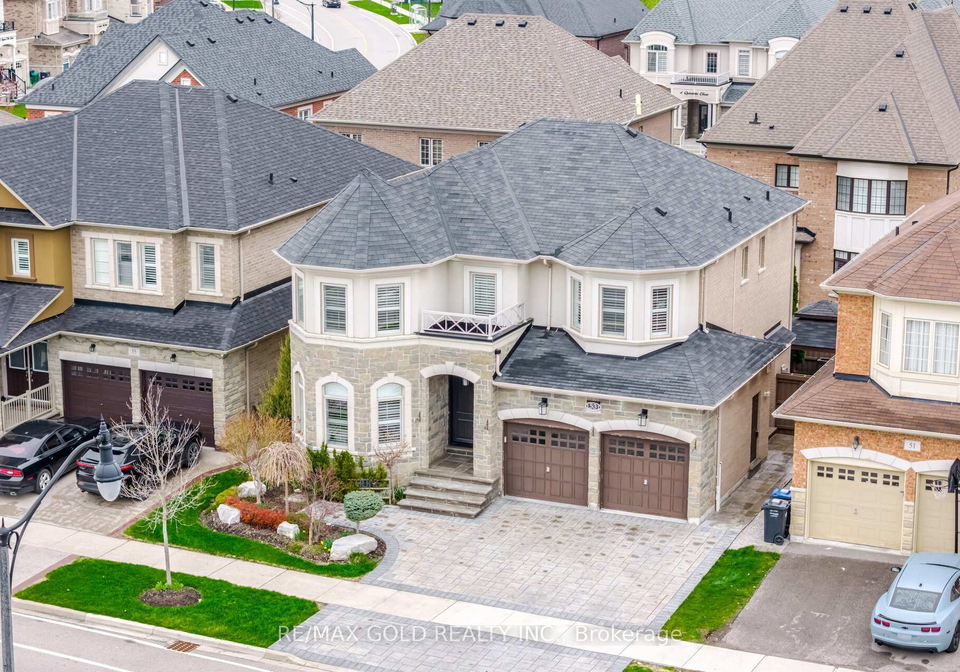 53-martin-byrne-drive-brampton-ontario-w13069368