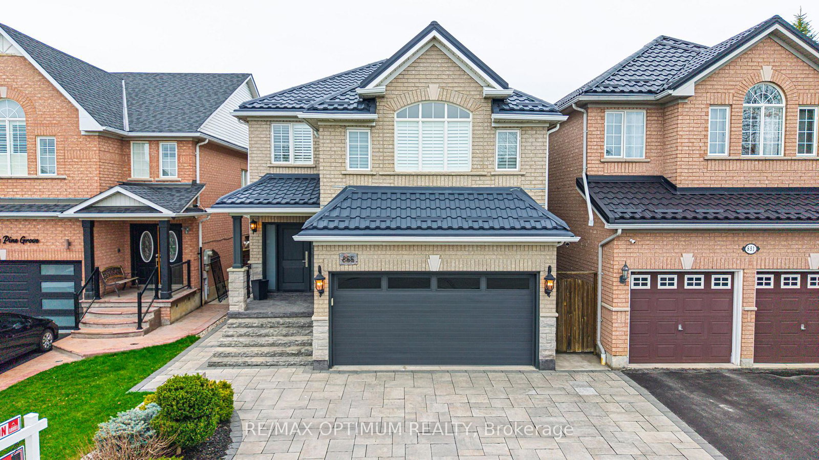 855-knotty-pine-grove-mississauga-ontario-w13069400